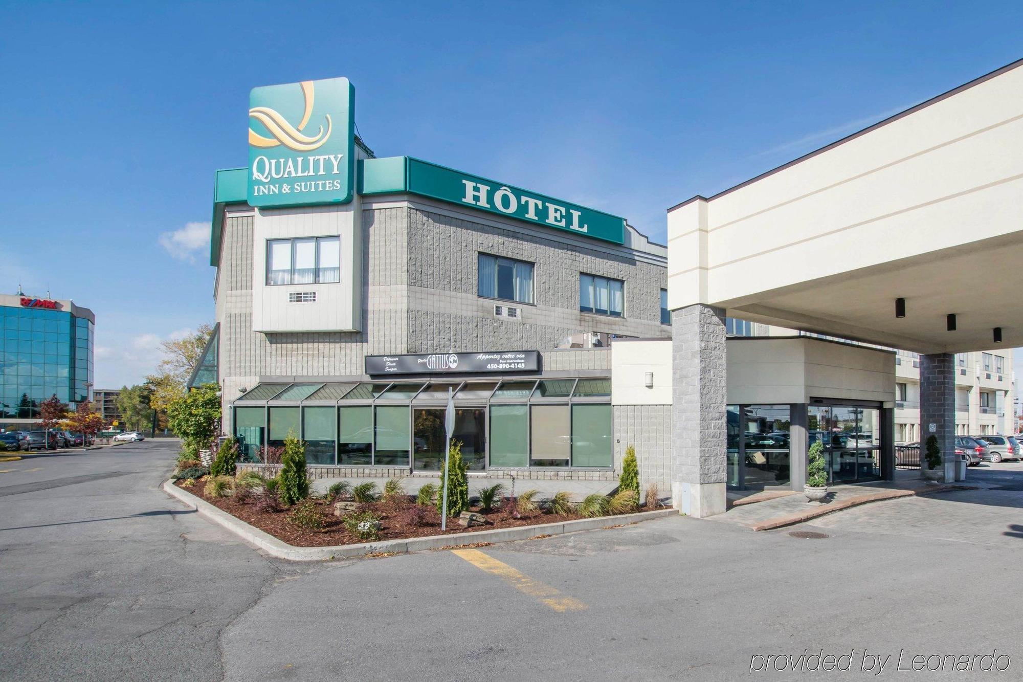 Quality Inn & Suites Brossard Exterior photo