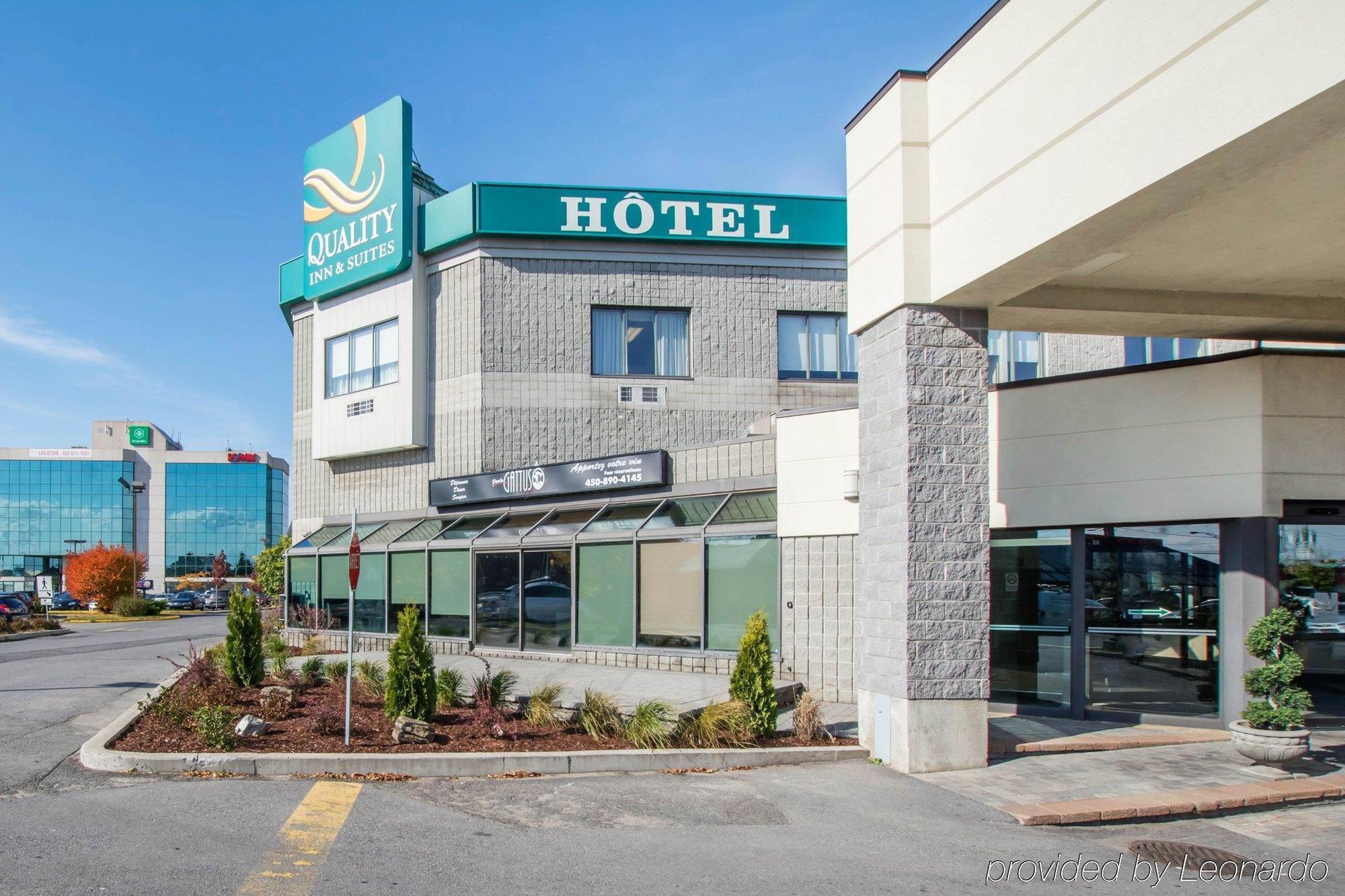 Quality Inn & Suites Brossard Exterior photo